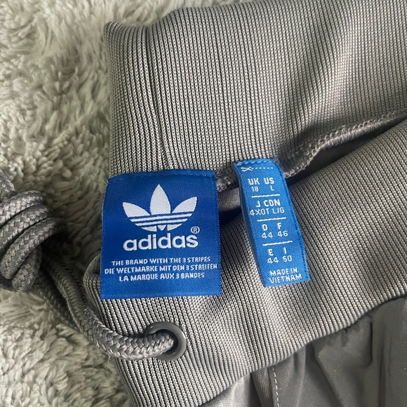 Fleece Adidas Sweatpants ((Reflective)) - Picture 3 of 6